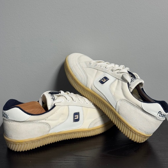 FootJoy Greenjoy Spikeless Golf Shoe Mens 9M White Leather Canvas Golf  NWOB - Picture 1 of 14